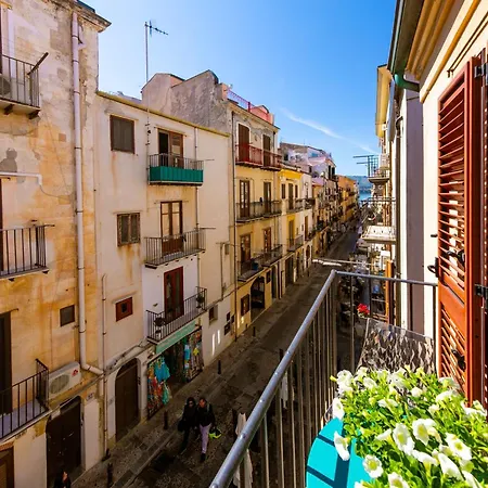 30 Balcone Bordonaro 公寓 切法卢